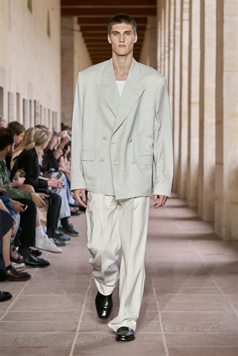 givenchy ss24 runway